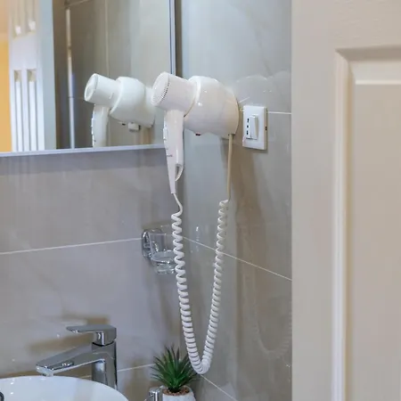 Sara With Pool, Whirlpool And Sea View فيلة