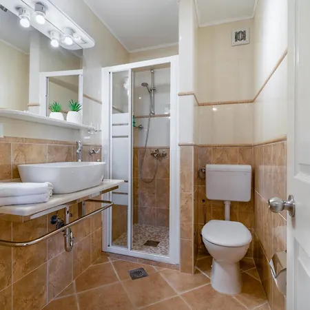 Sara With Pool, Whirlpool And Sea View فيلة *