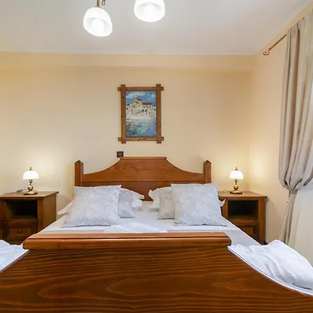 فيلة Sara With Pool, Whirlpool And Sea View