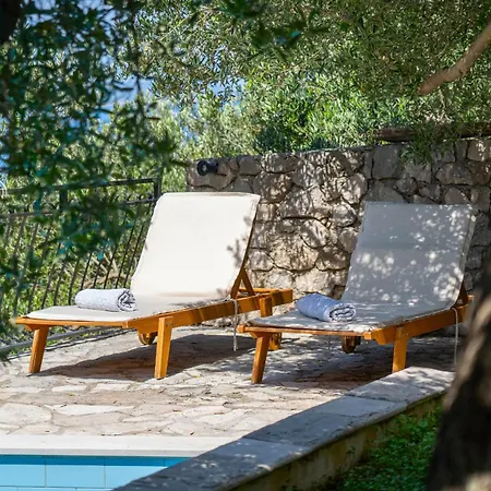 Sara With Pool, Whirlpool And Sea View فيلة ماكارسكا