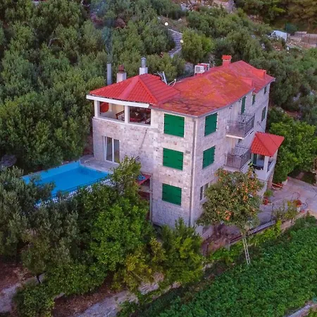 فيلة Sara With Pool, Whirlpool And Sea View *