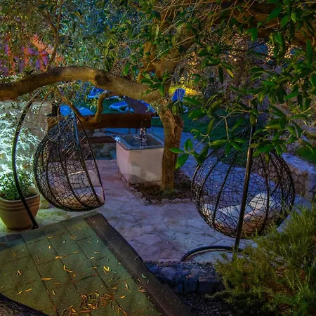 Sara With Pool, Whirlpool And Sea View