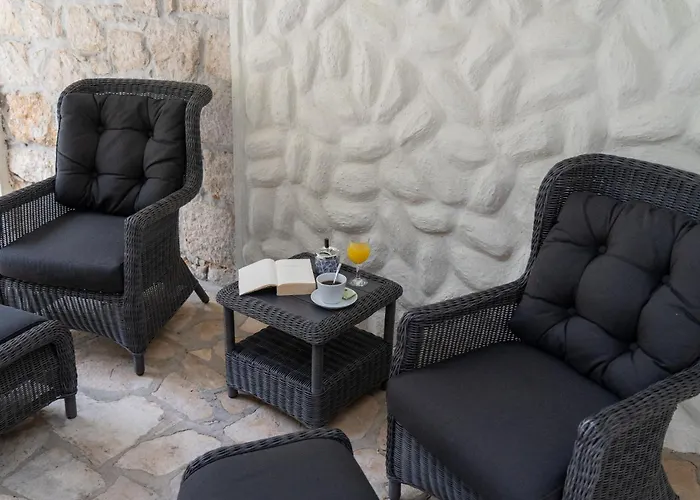 Sara With Pool, Whirlpool And Sea View Villa Makarska