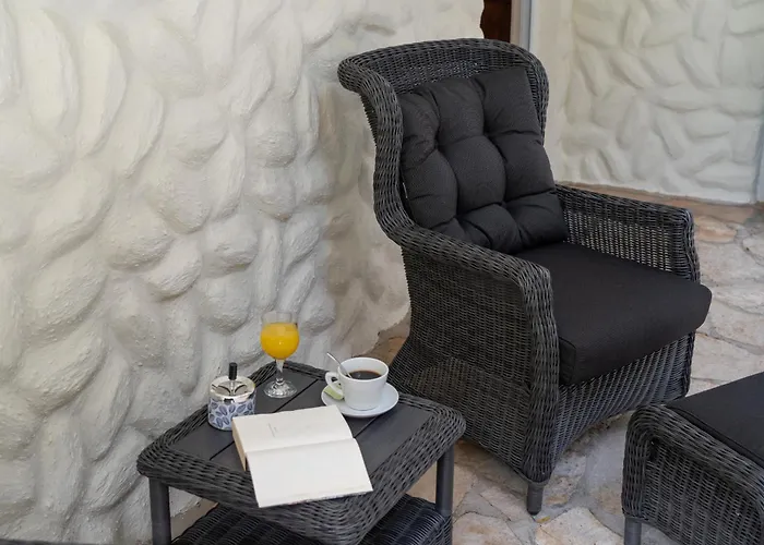 Villa Sara With Pool, Whirlpool And Sea View