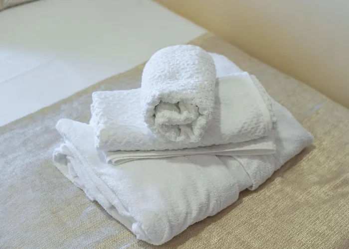 Sara With Pool, Whirlpool And Sea View * Makarska