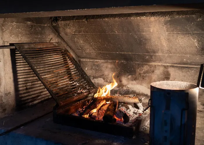 Villa Sara With Pool, Whirlpool And Sea View Makarska