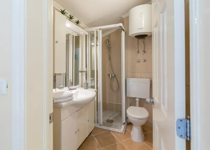 Sara With Pool, Whirlpool And Sea View Villa