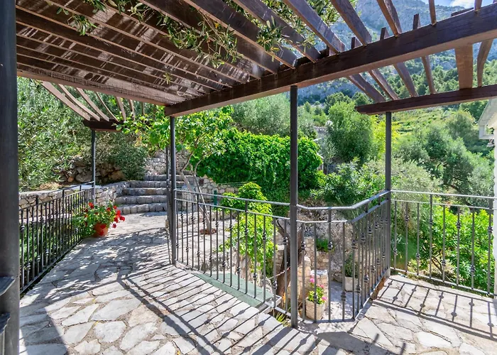 Sara With Pool, Whirlpool And Sea View