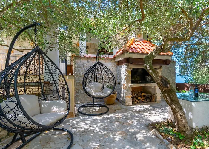 Sara With Pool, Whirlpool And Sea View