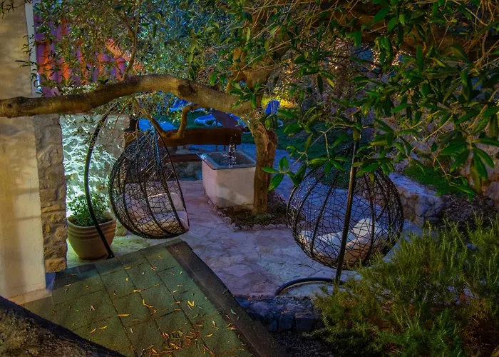 Sara With Pool, Whirlpool And Sea View